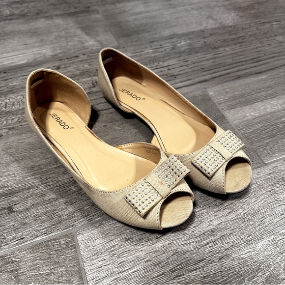 Flat shoes with bows - Picture 3 of 11